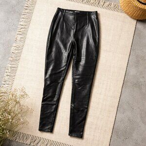 ABERCROMBIE & FITCH Pants Vegan Faux Leather Stretch